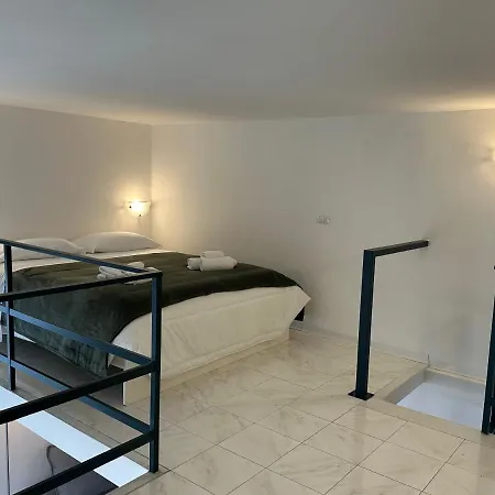 La Dimora Al Castello Flat - My Place Apartment