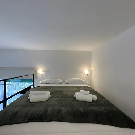 La Dimora Al Castello Flat - My Place 公寓 *
